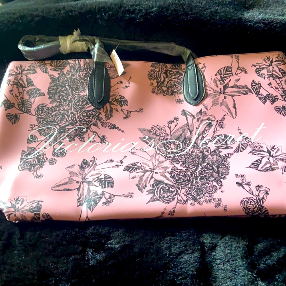 Victoria’s Secret tote